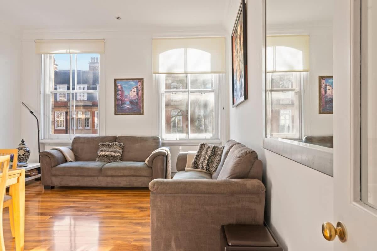 Sg, Classic Knightsbridge Loft *